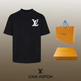 Picture of Louis Vuitton T Shirts Short _SKULVXS-Lsxitx1026796
